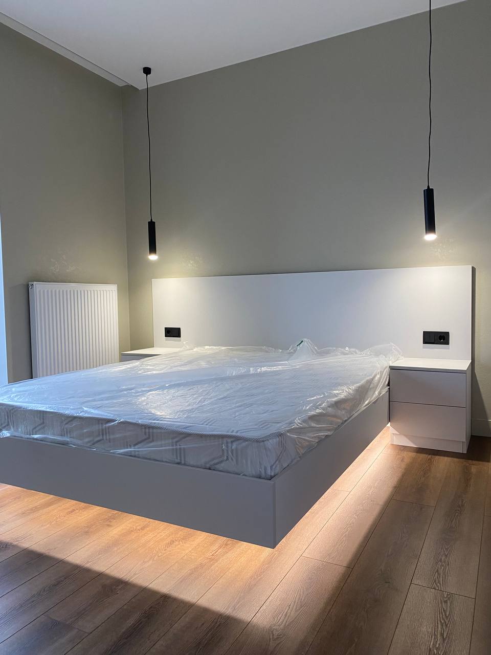 Badezimmermöbel nach Maß mit feuchtigkeitsbeständigen Fronten